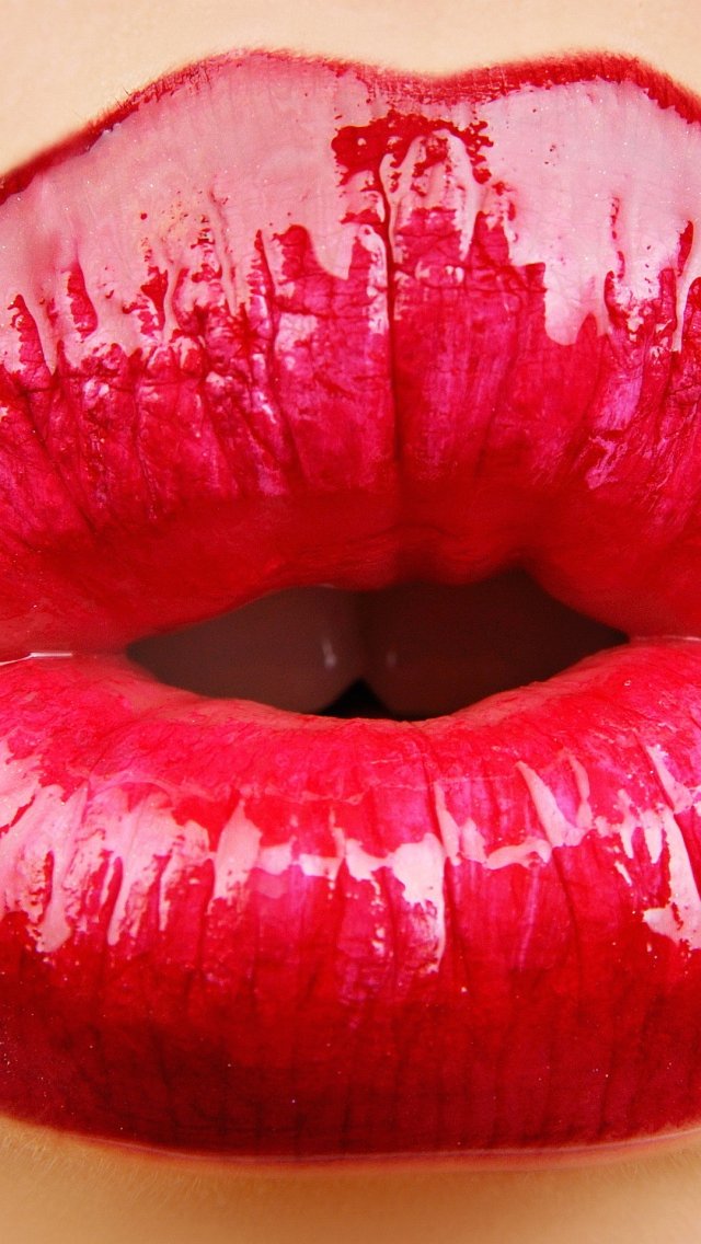Wallpaper Kissing Lips - WallpaperSafari