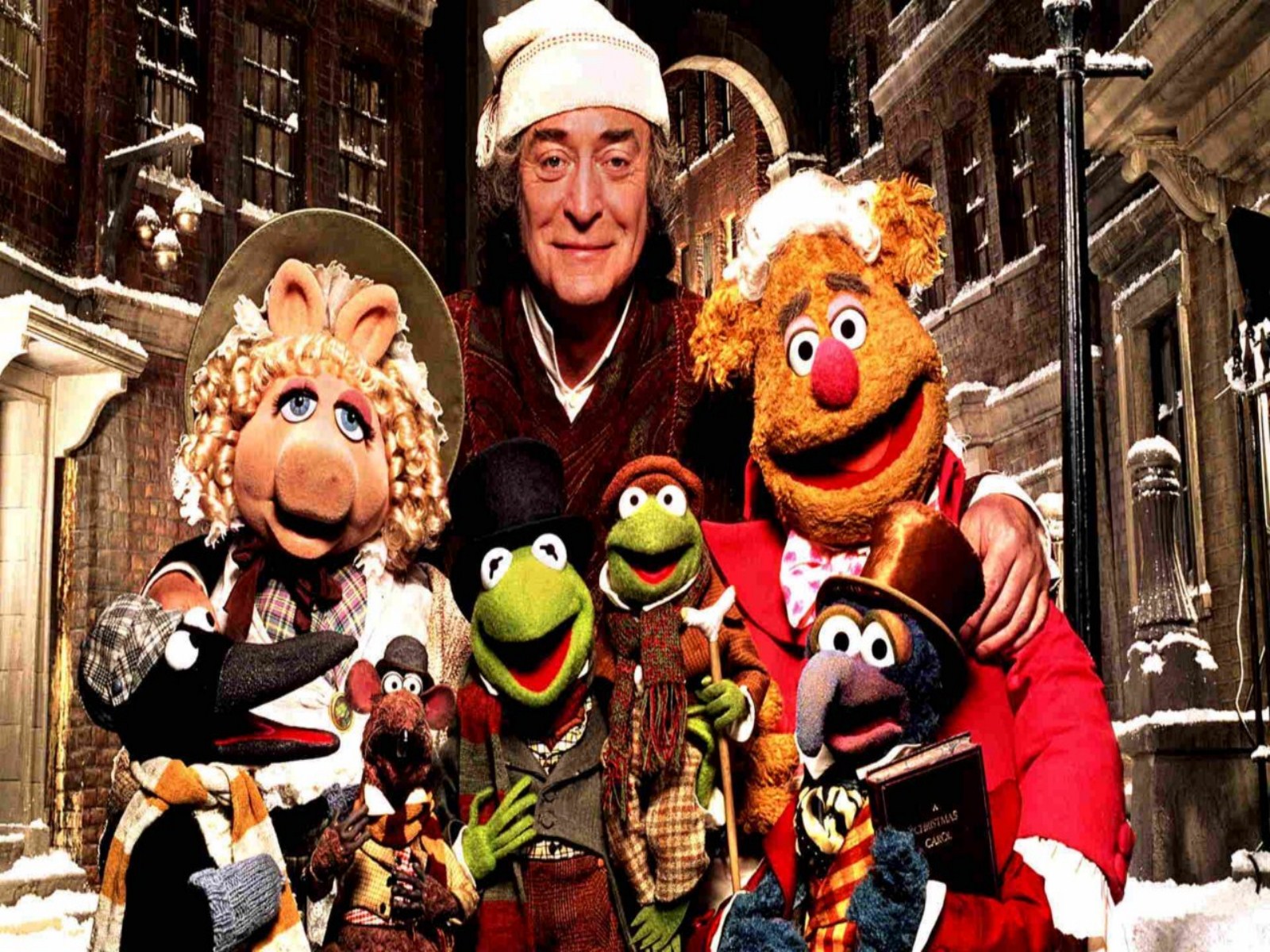 Muppet Christmas Wallpaper - WallpaperSafari