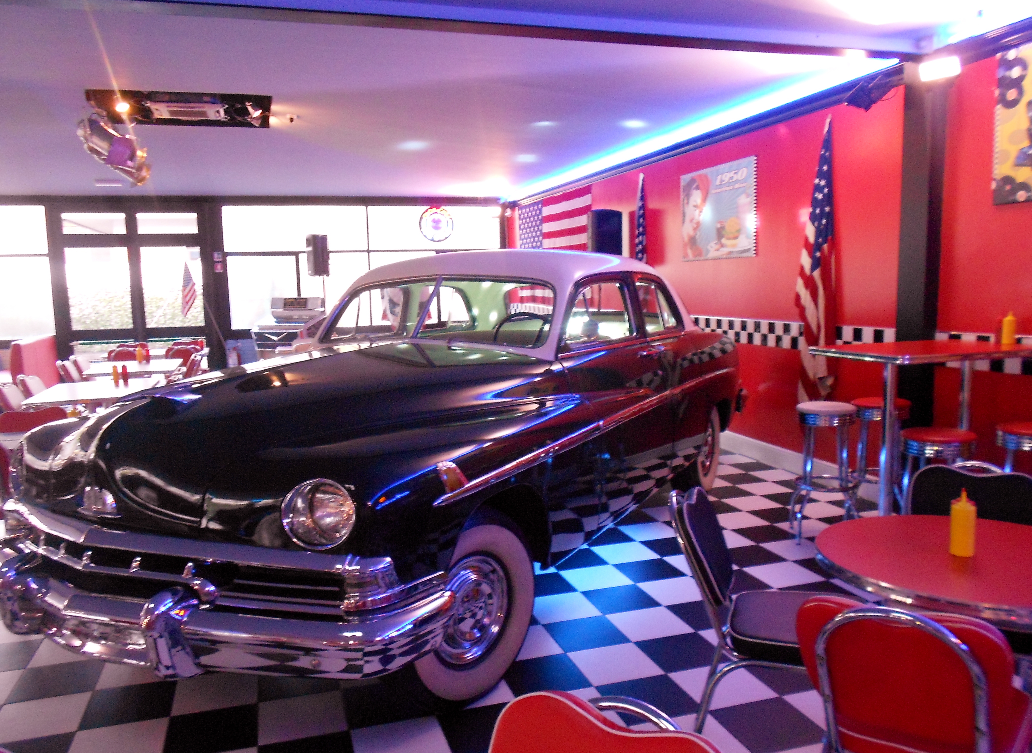 American Diner Wallpaper - WallpaperSafari