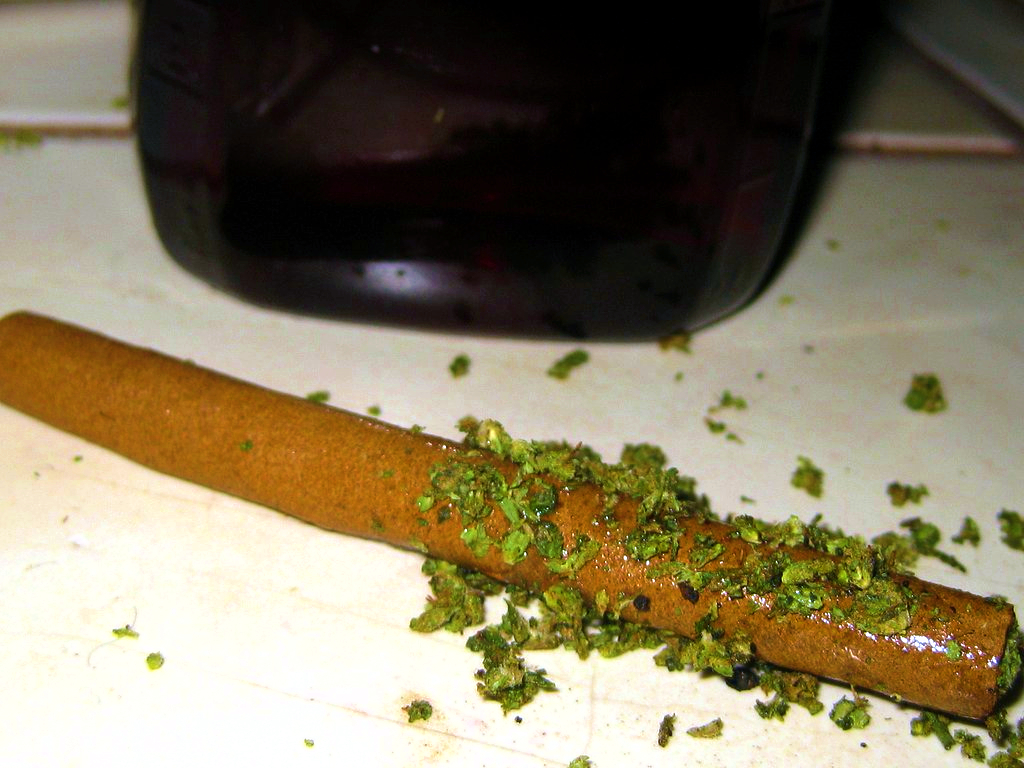 Weed blunt
