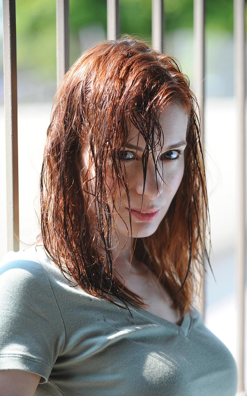 Felicia Day Sexy 98