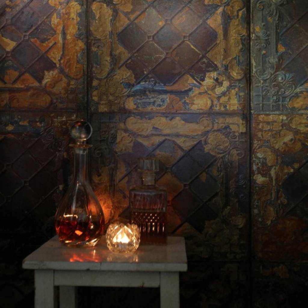 Wallpaper Brooklyn Tins Metal Gold Tin Merci
