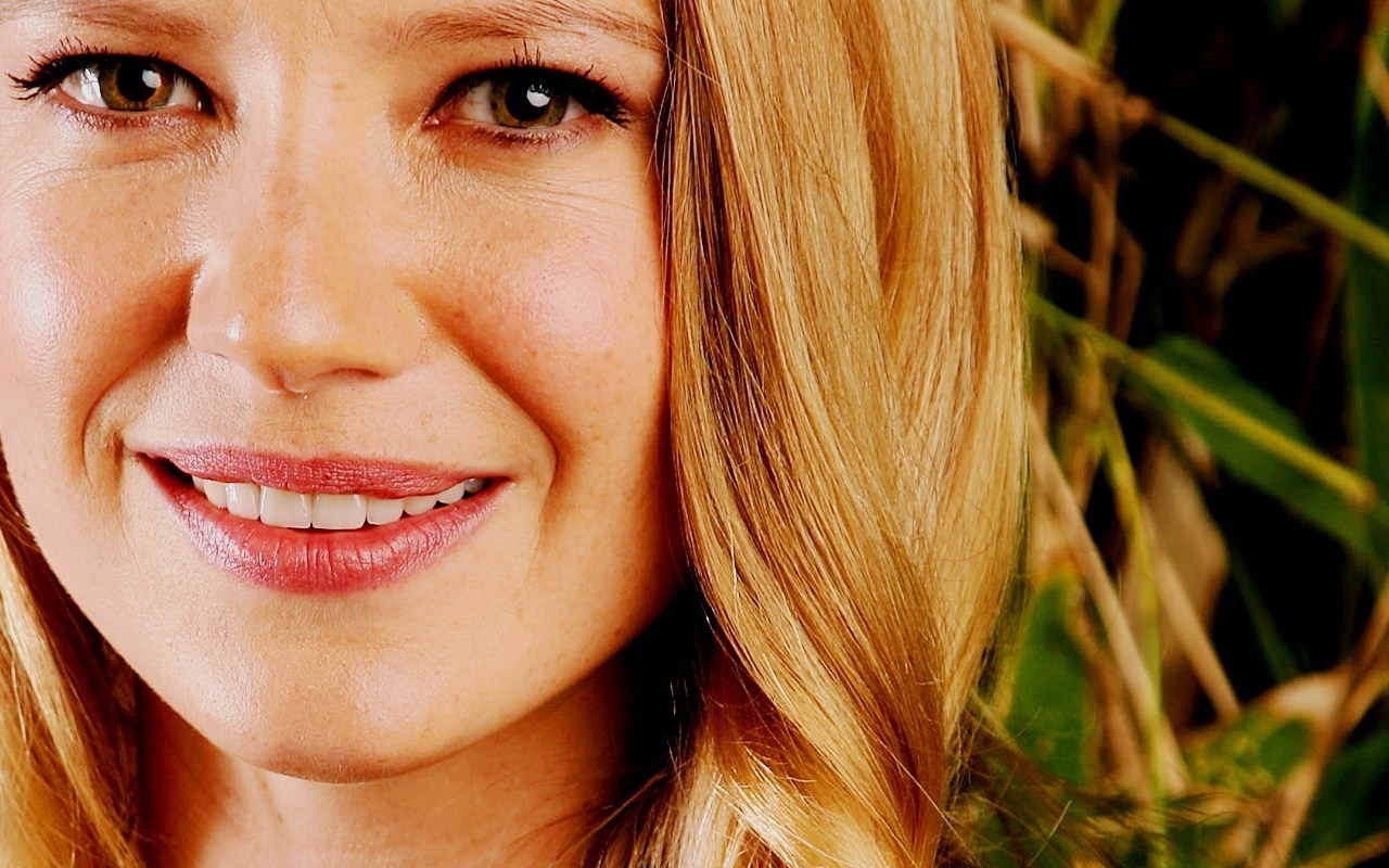Anna Torv images Anna HD wallpaper and background photos 21416803 1280x800
