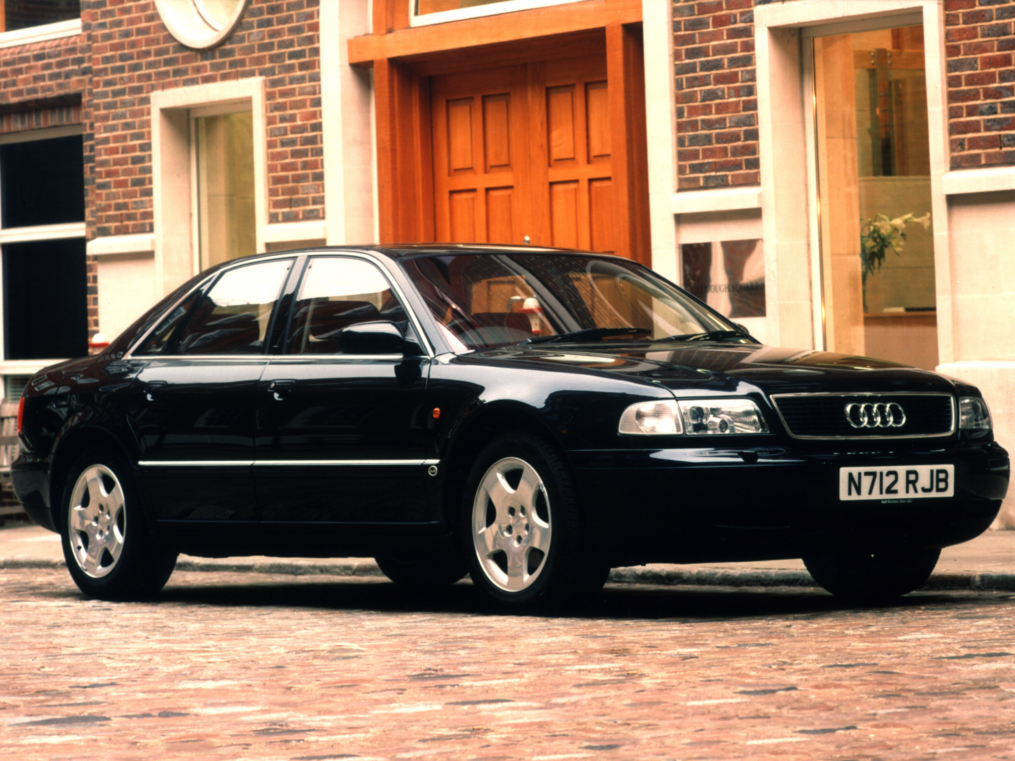 Audi A8 Uk Spec D2 For Your