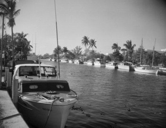 Usa Florida Fort Lauderdale Canal And Boats Poster Print X
