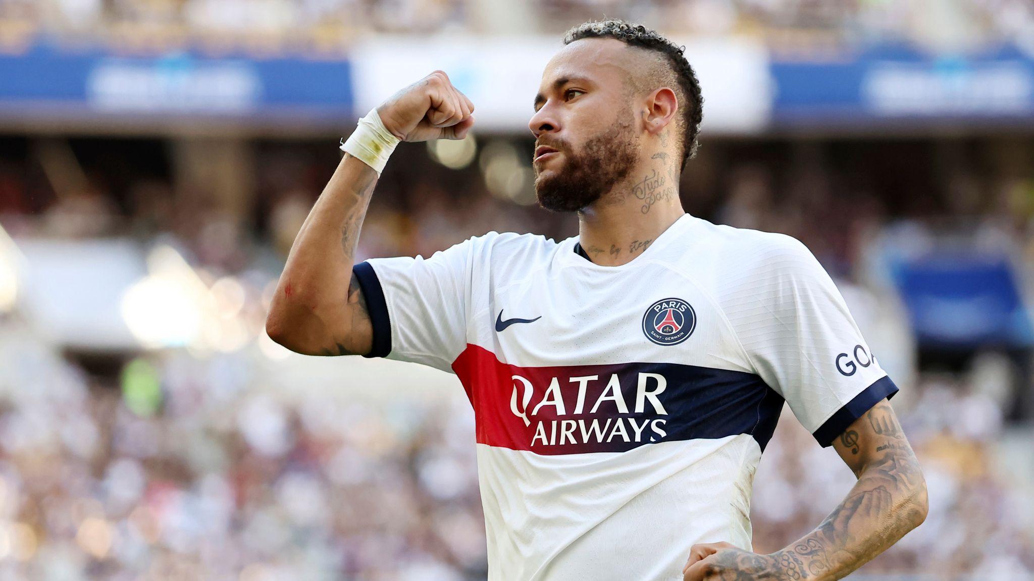 Neymar Transfer Brazil Forward Pletes Move From Paris Saint