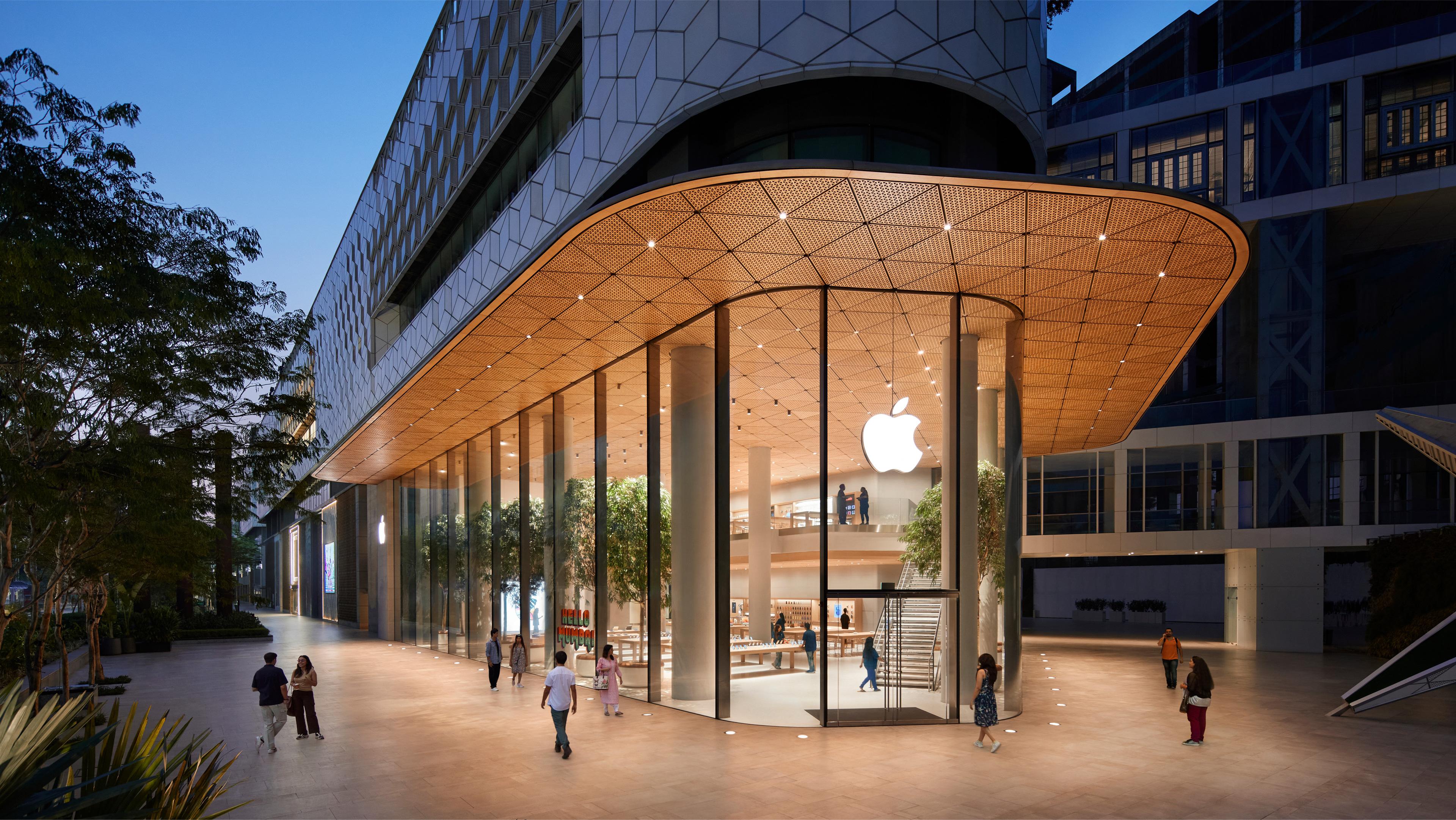 Apple Bkc Mumbai Store Preed Ahead Of April Opening Wallpaper