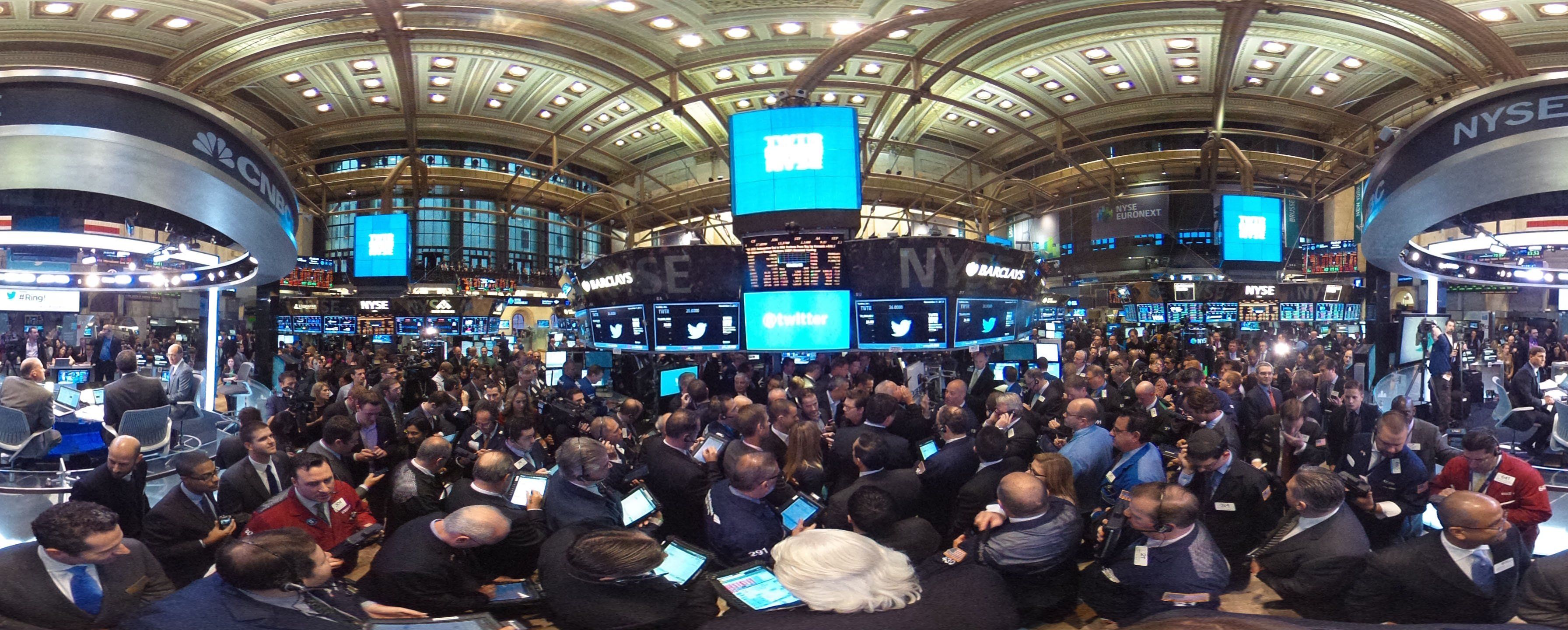 This Is What The Nyse Floor Looks Like Business Insider