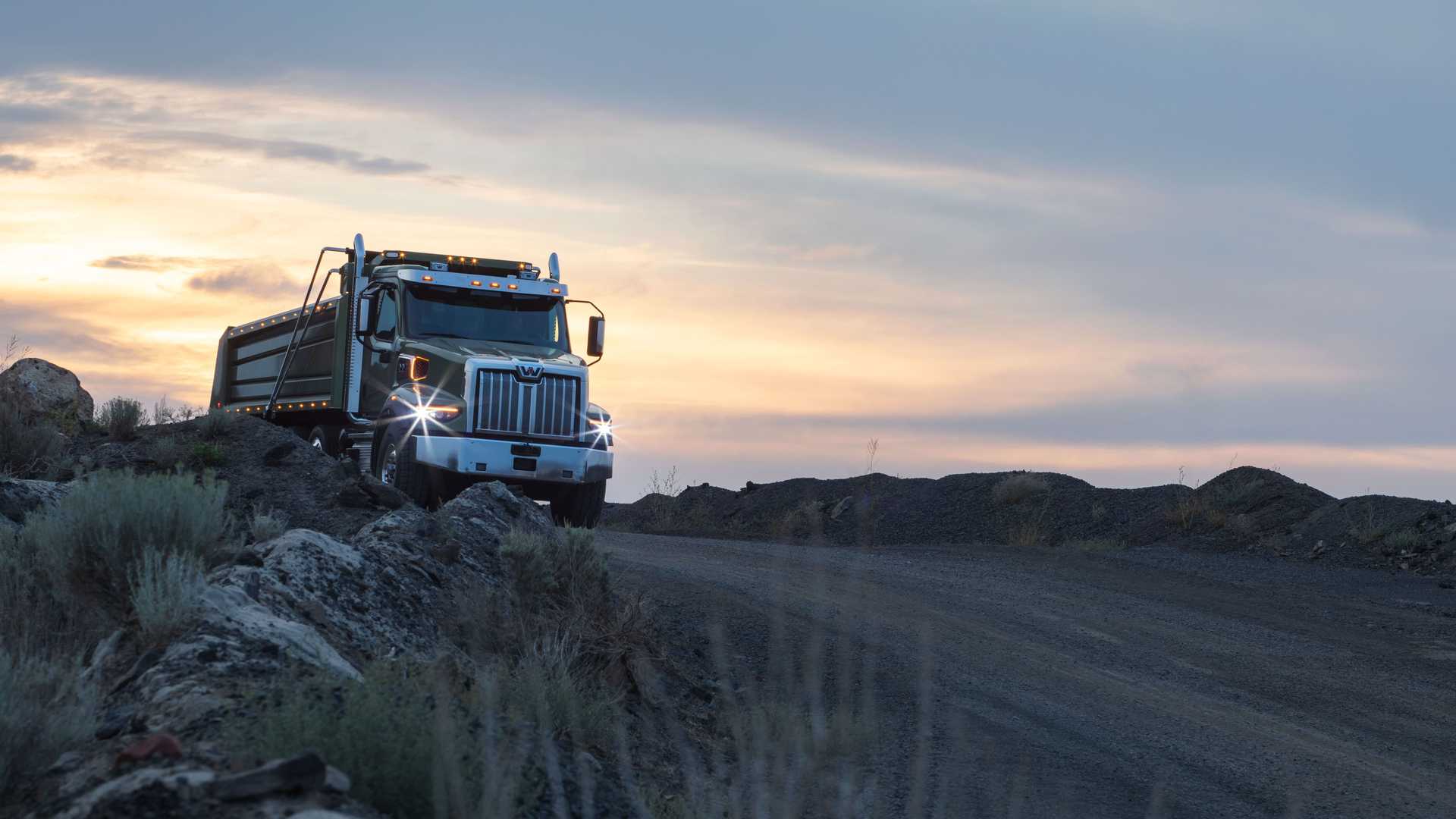 Western Star 49x Revealed As Daimler S New Workhorse Vocational Truck