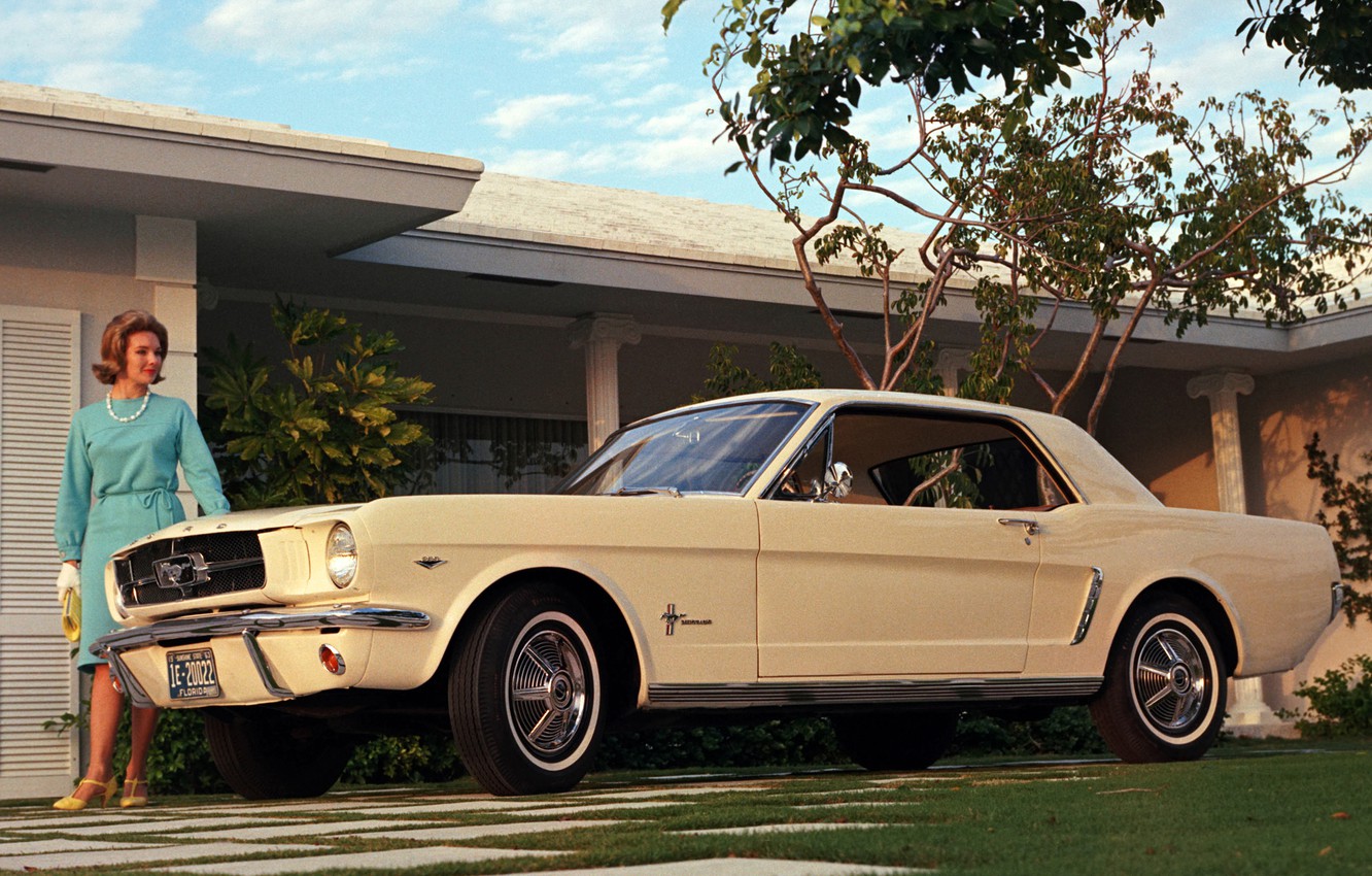 Wallpaper coupe Mustang Ford Mustang cream muscle car Ford