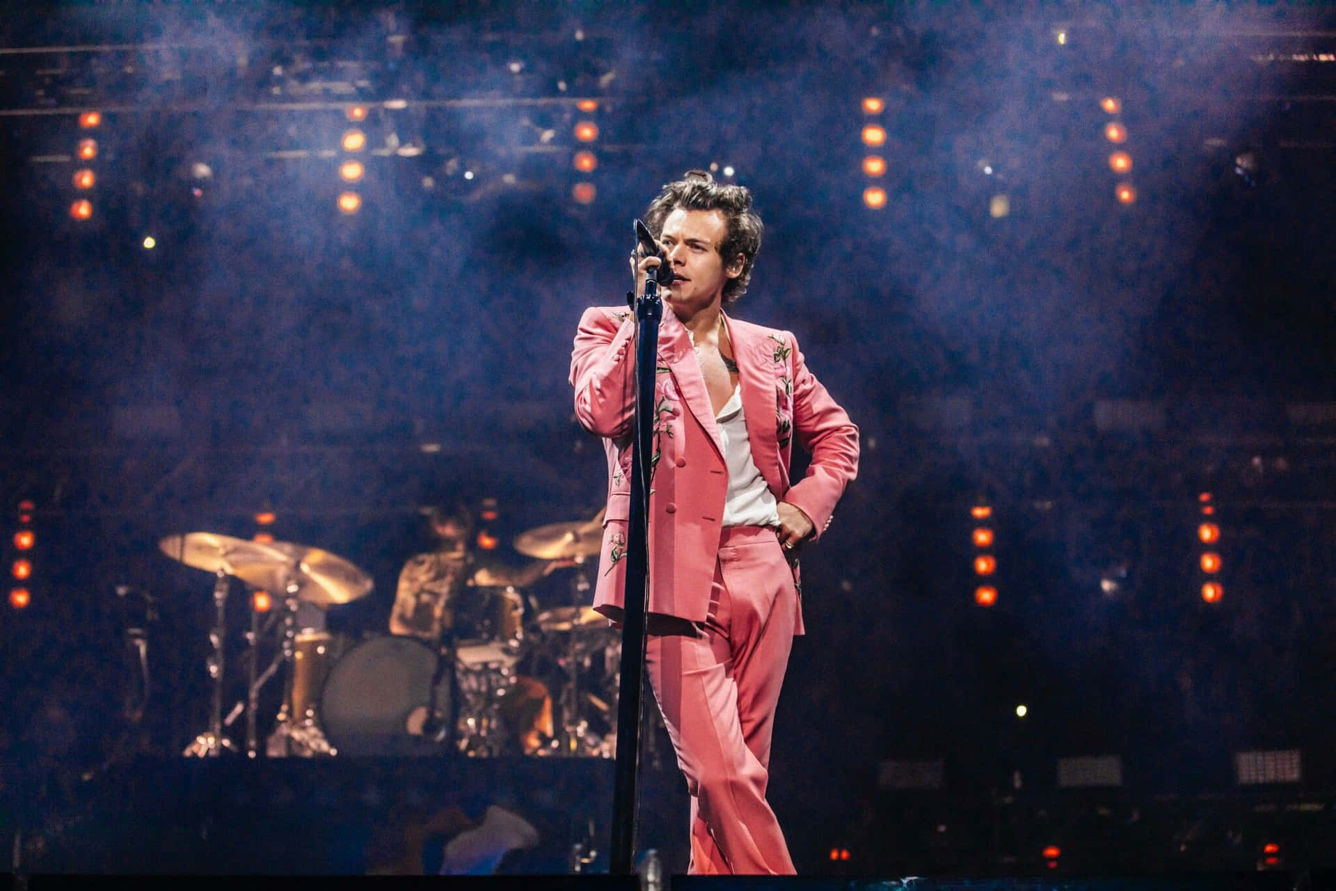 Harry Styles Laptop Wallpaper