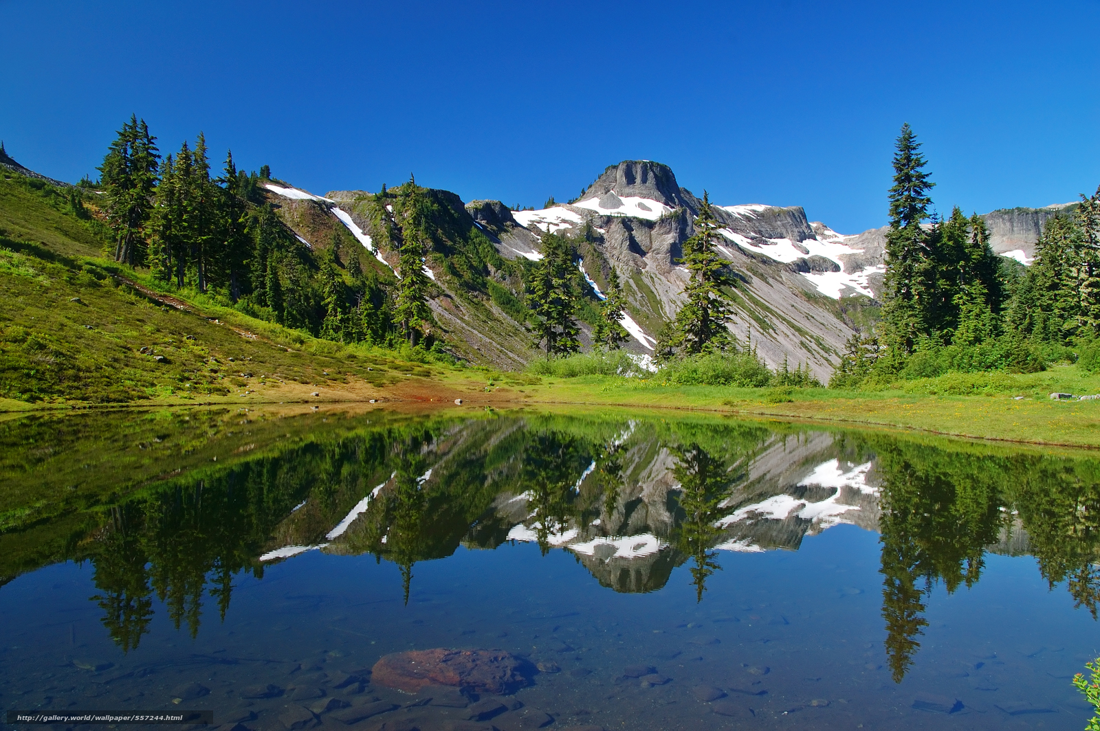 Download wallpaper lake in the North Cascades Washington State 1600x1064