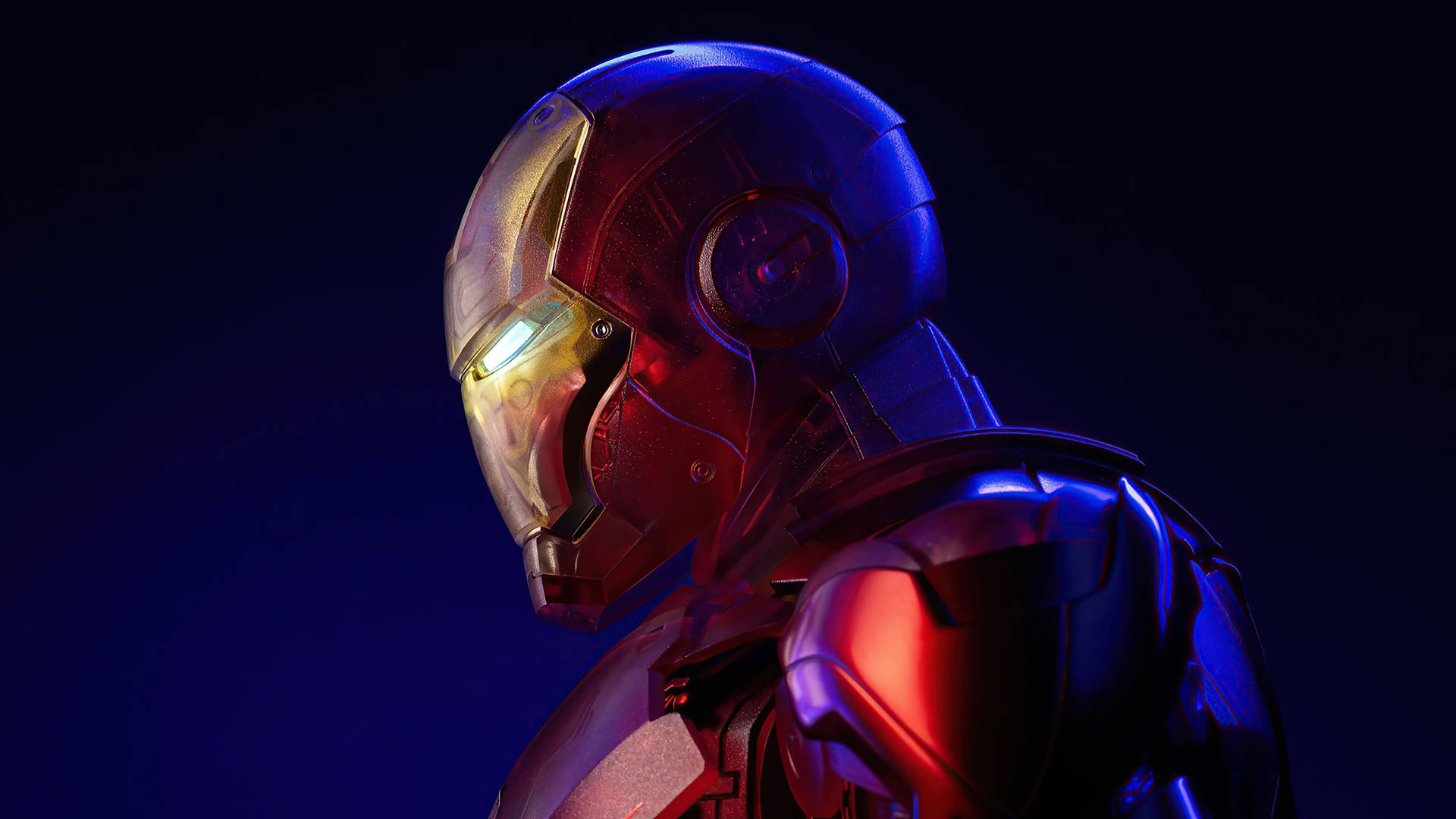 Iron Man Superhero Wallpaper