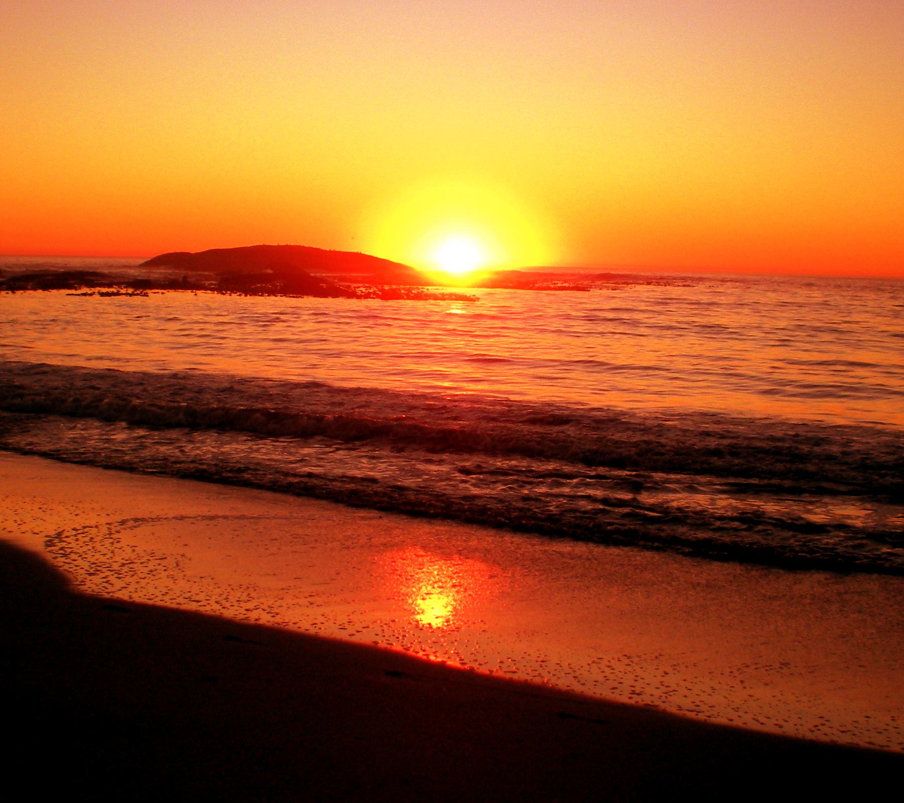 Beach Sunset Background Image