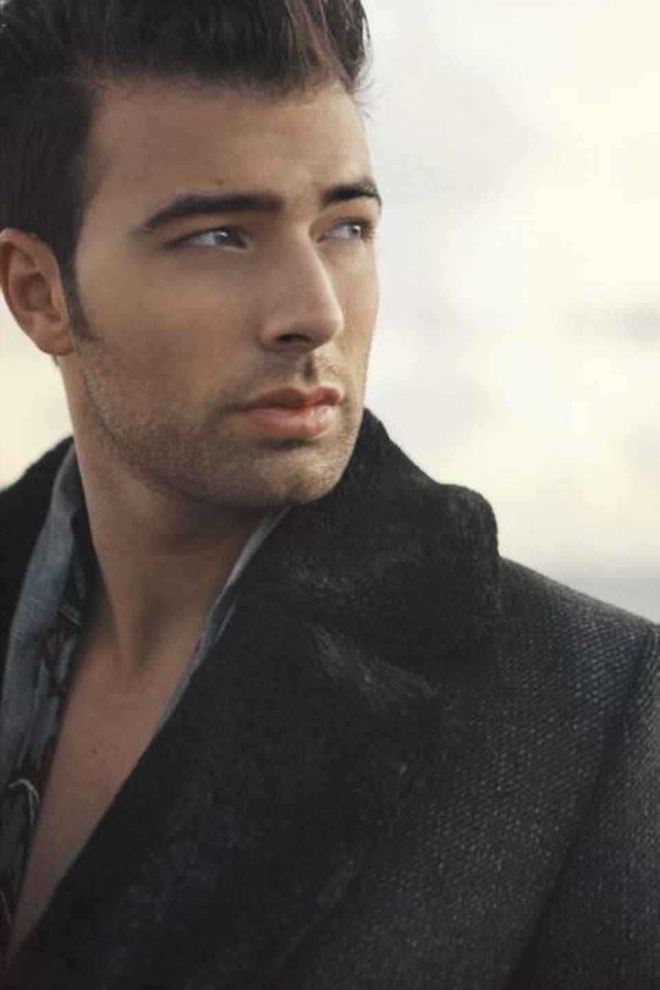Jencarlos Canela Wallpaper