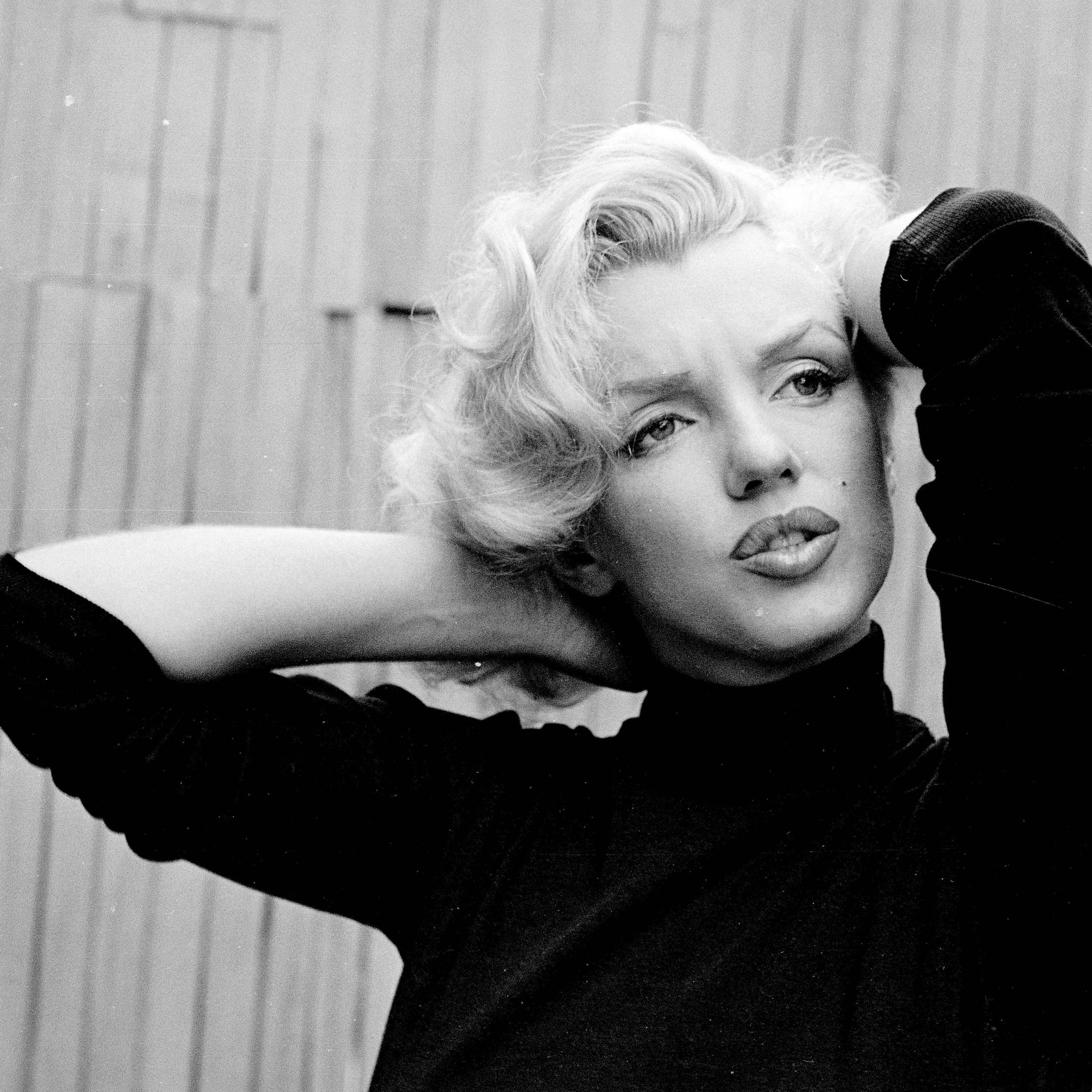 Marilyn Monroe iPad Wallpaper