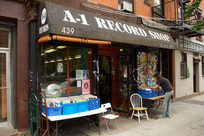 [45+] Wallpaper Stores in New on WallpaperSafari