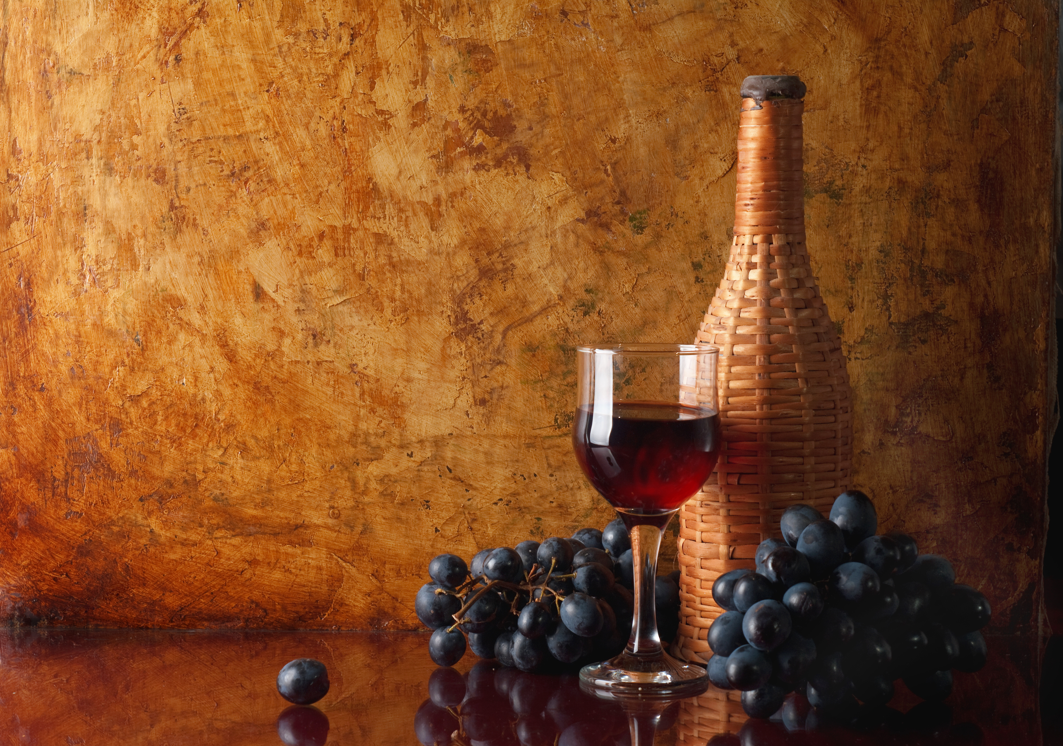  verre bouteille vin raisins rouges Wallpaper   ForWallpapercom