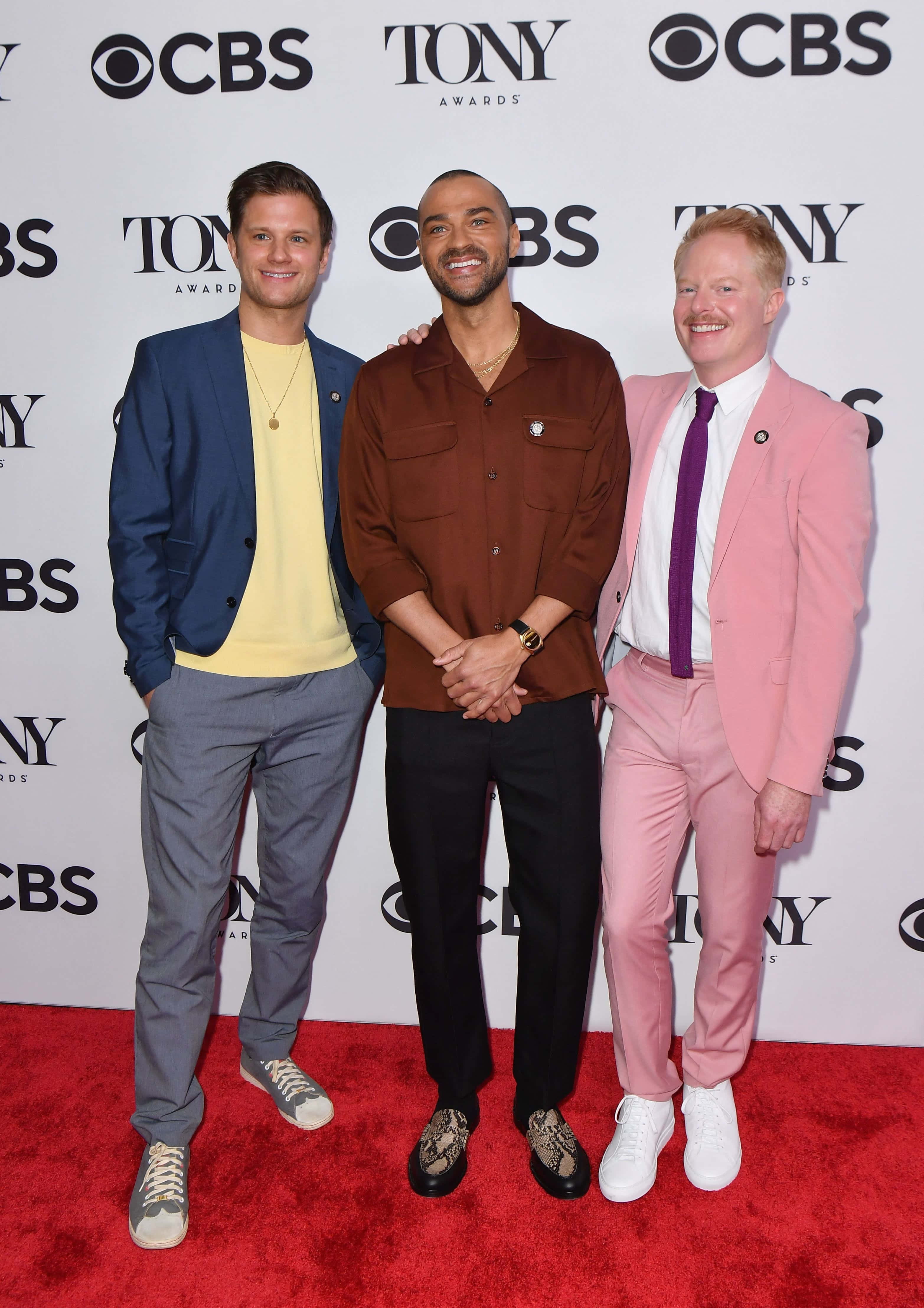 Jesse Tyler Ferguson X Wallpaper