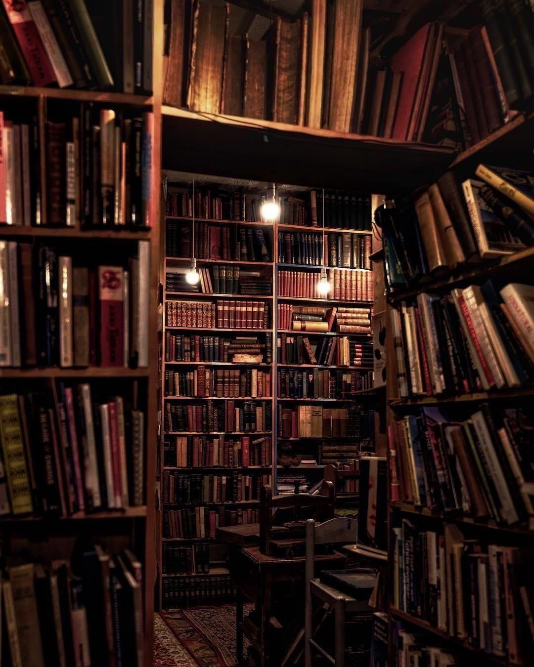 Vintage Motorcycles On It S All About Books Wallpaper