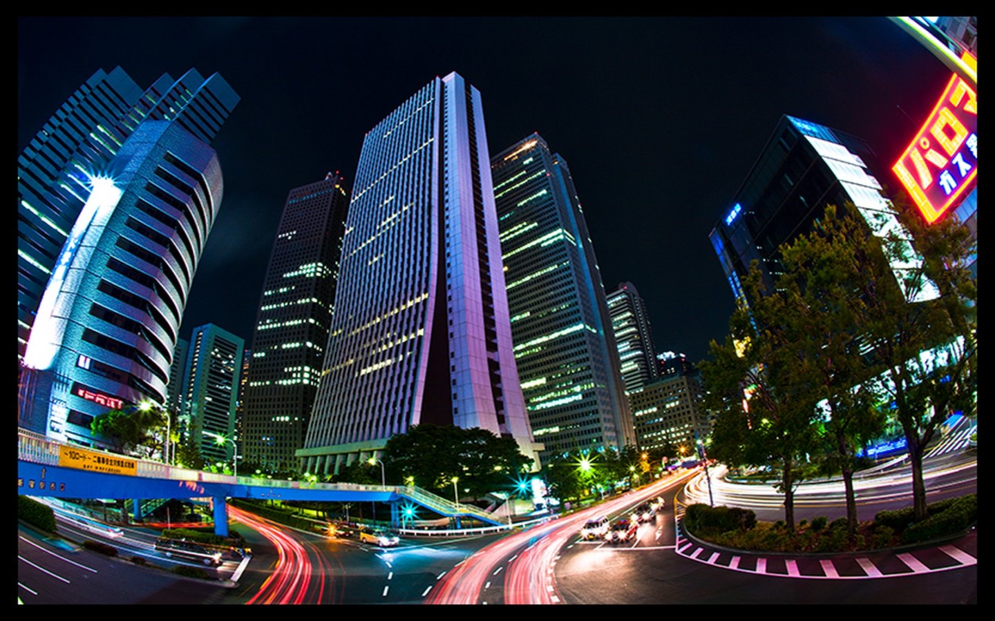 City Night HD Wallpaper