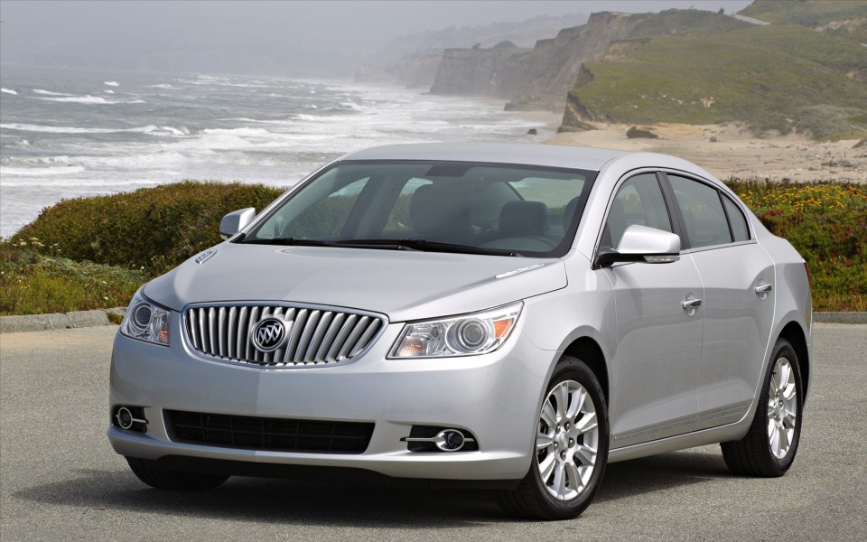 Buick Lacrosse High Resolution Wallpaper With