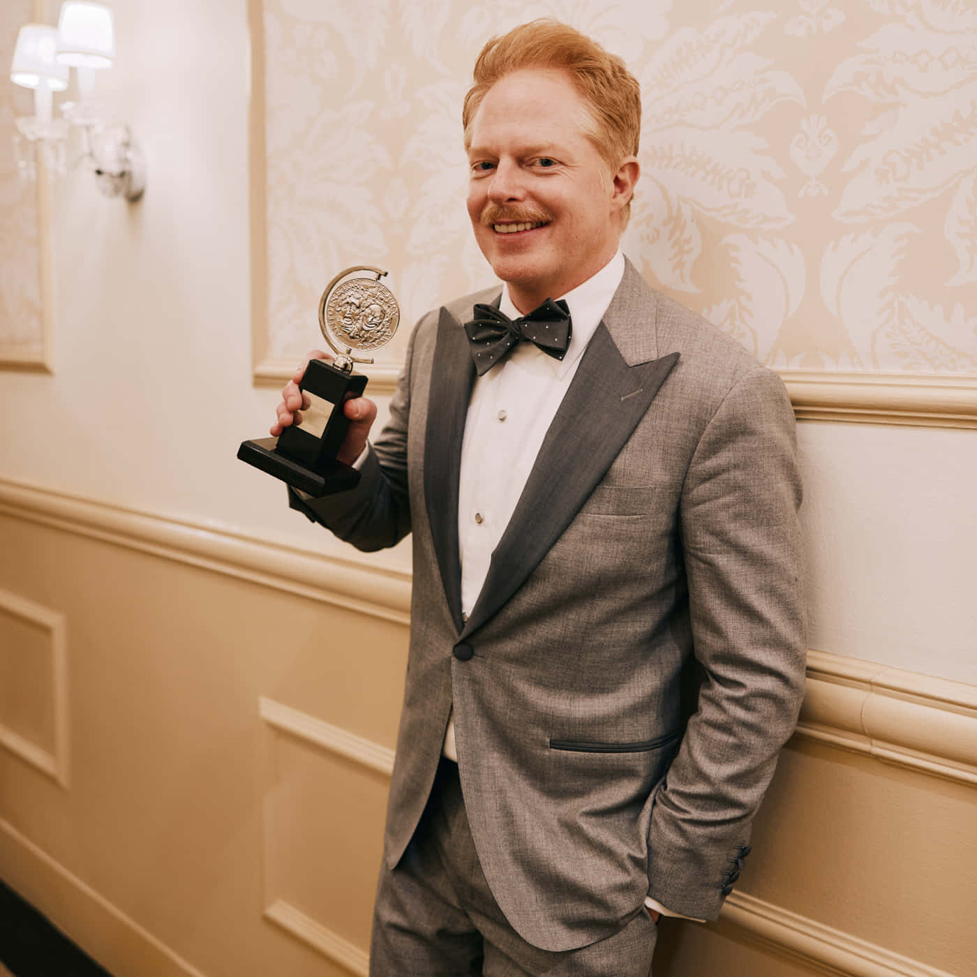 Jesse Tyler Ferguson X Wallpaper
