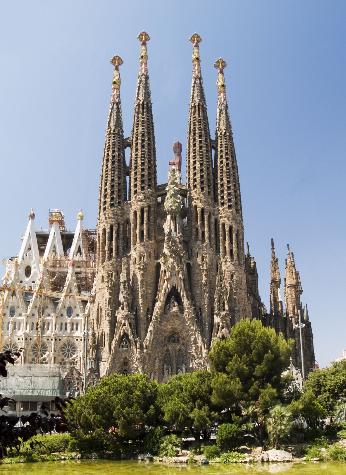La Sagrada Familia Wallpaper