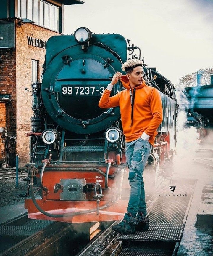 Iqra Khan On Danish Bro Mycoolestbadboi New Photo