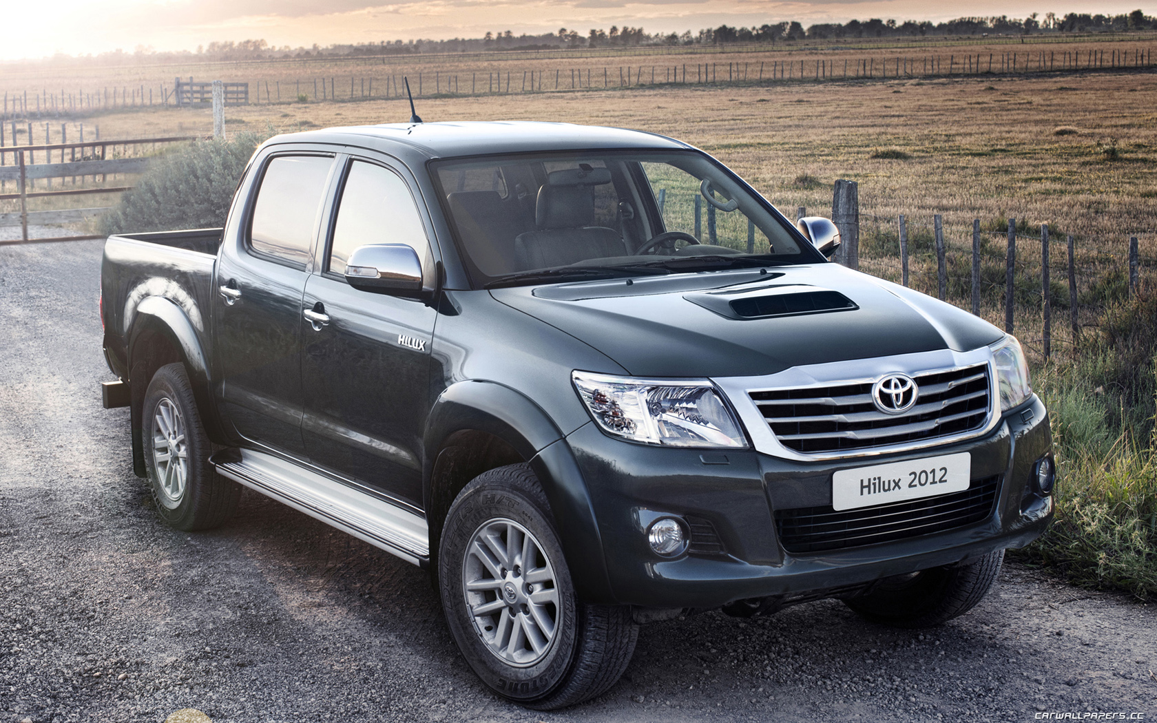 toyota hilux double cab   image 296