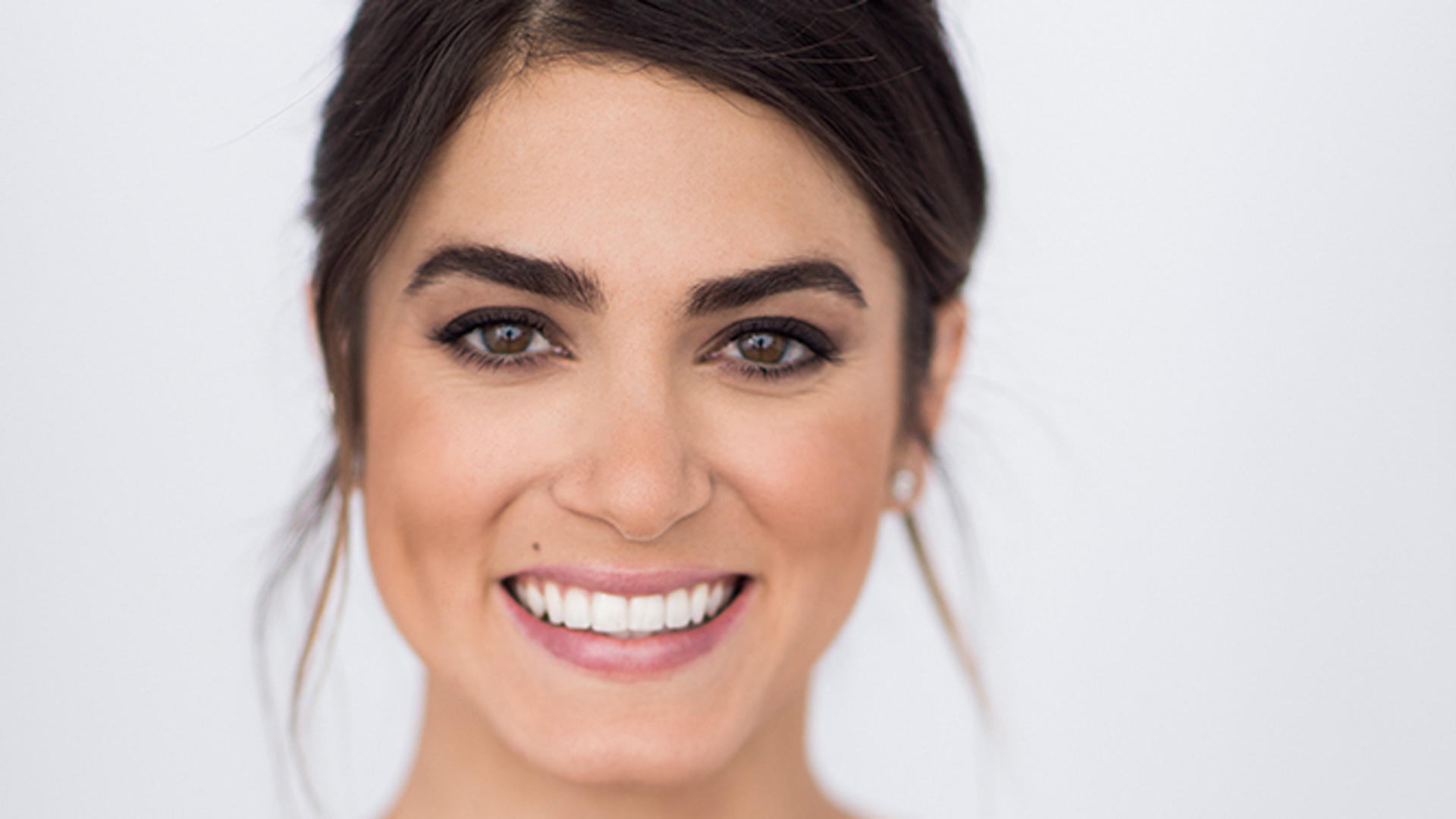 Nikki Reed Wallpapers Images Photos Pictures Backgrounds