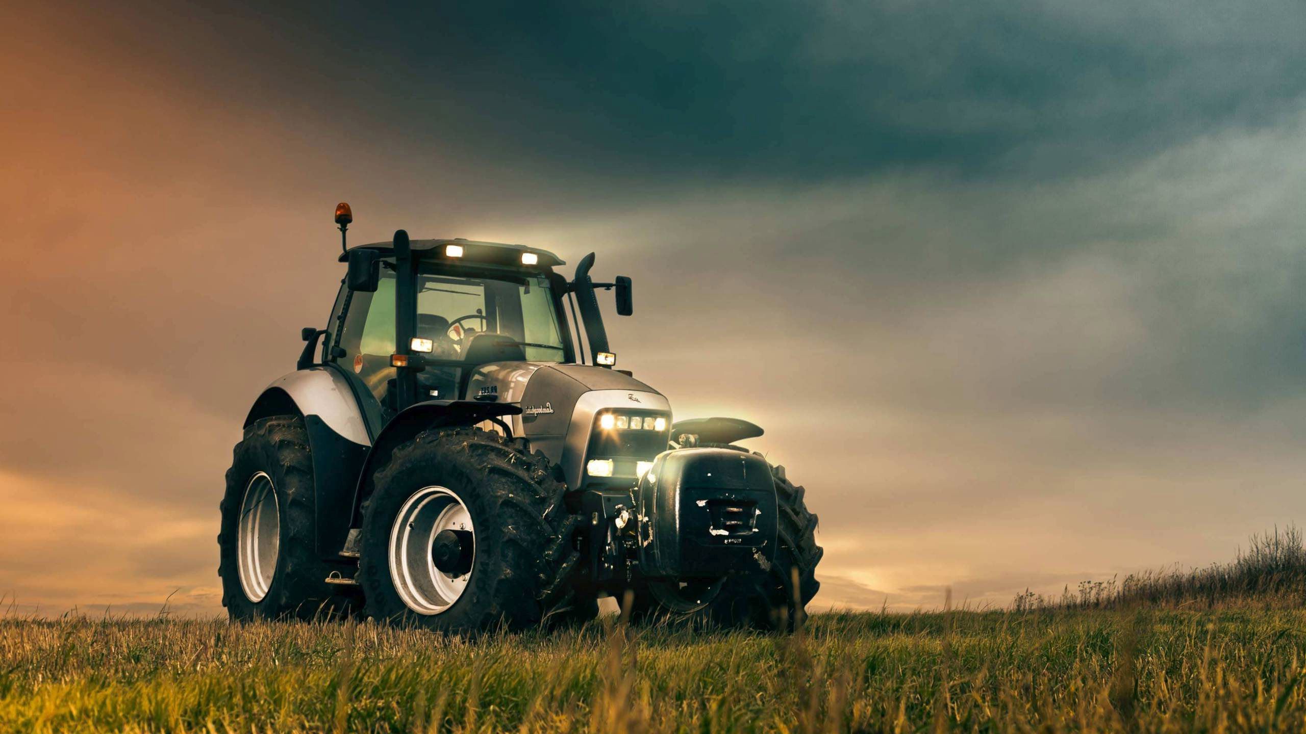 Tractor Wallpaper