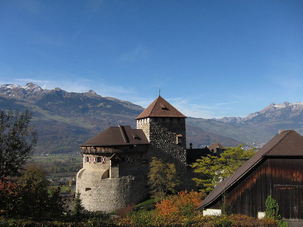 Liechtenstein Vaduz Castle Z0705bqo7slcot3j Wallpaper