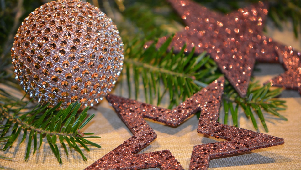 Wallpaper Christmas Balls Glitter