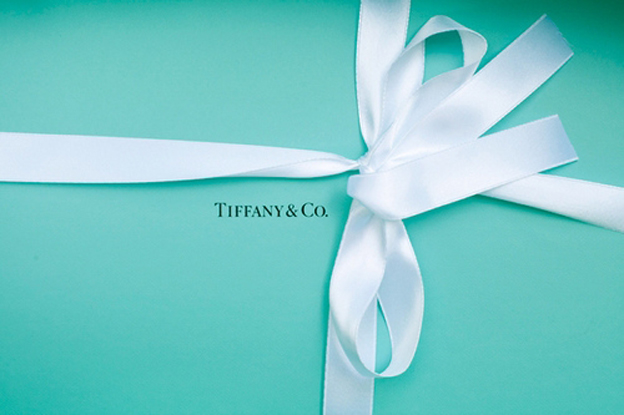 Le Poudrier Dor L Un De Mes Objectifs Tiffany Co
