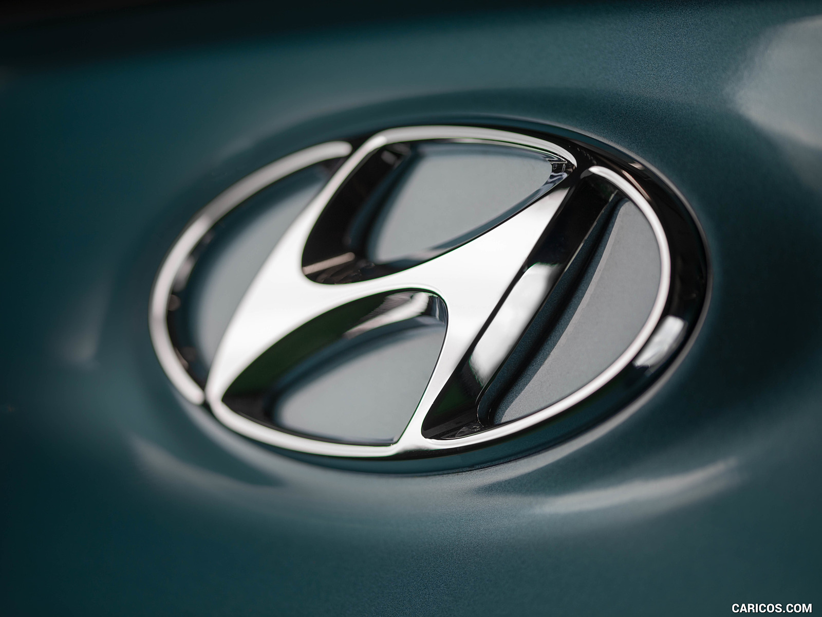 Hyundai Kona Electric Badge HD Wallpaper
