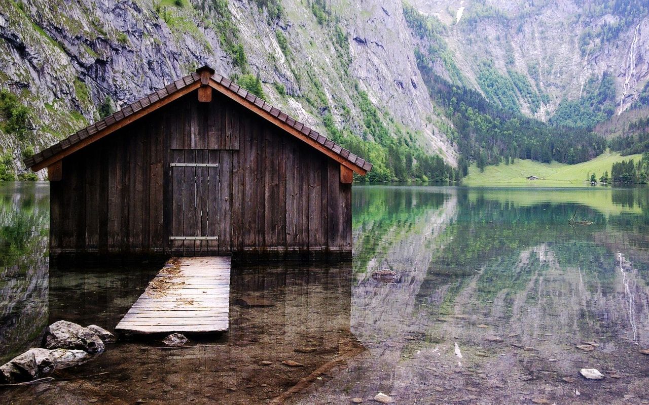 Cabin on the lake wallpaper 8977