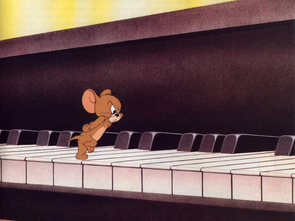 Tom Jerry Mouse on Piano Keys Wallpaper