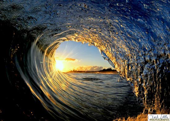 The Most Beautiful Waves Ever Inspirational Quotes Wallpaper 550x391