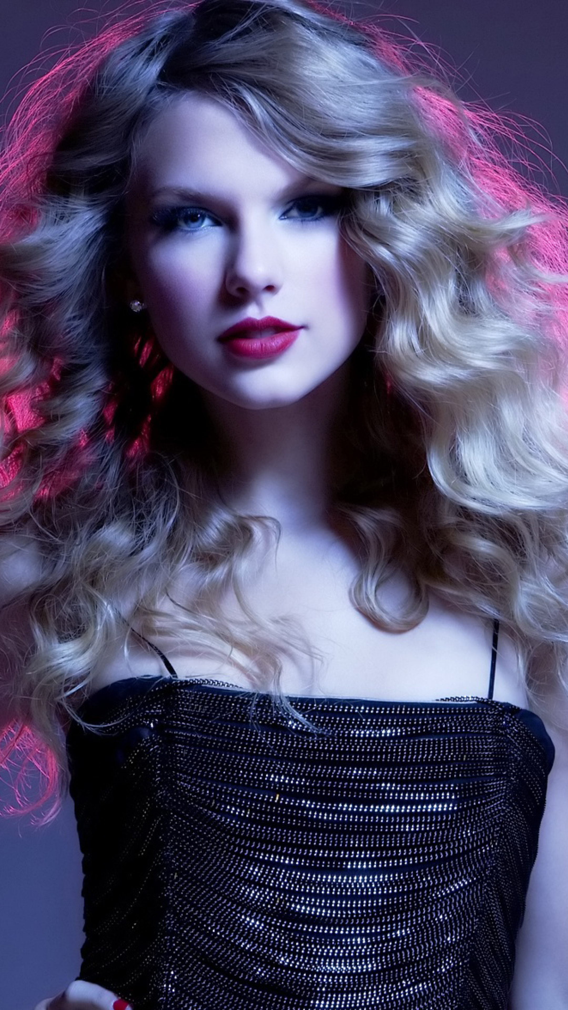 Taylor Swift Highlighted Hair Wallpaper Sony Xperia X Xz