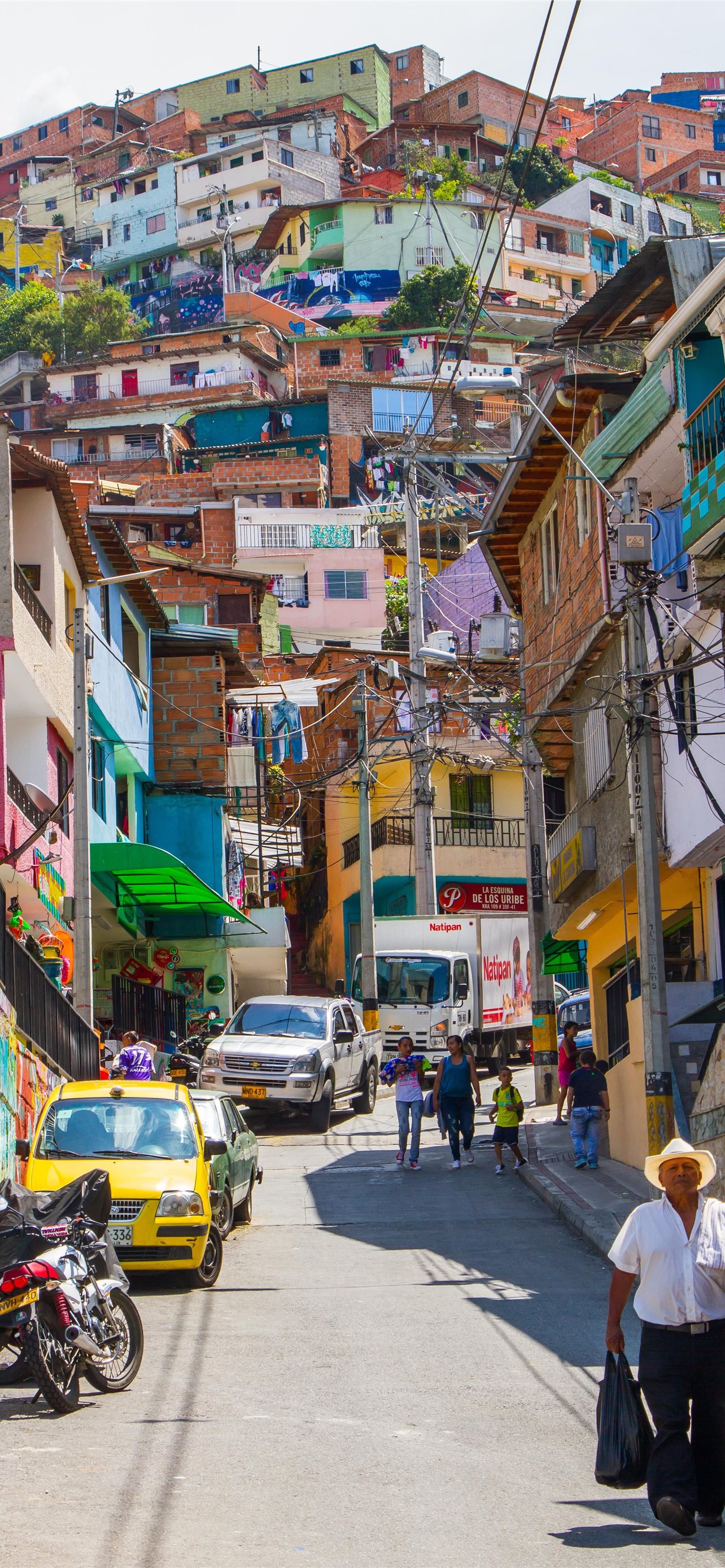 Medellin iPhone Wallpaper