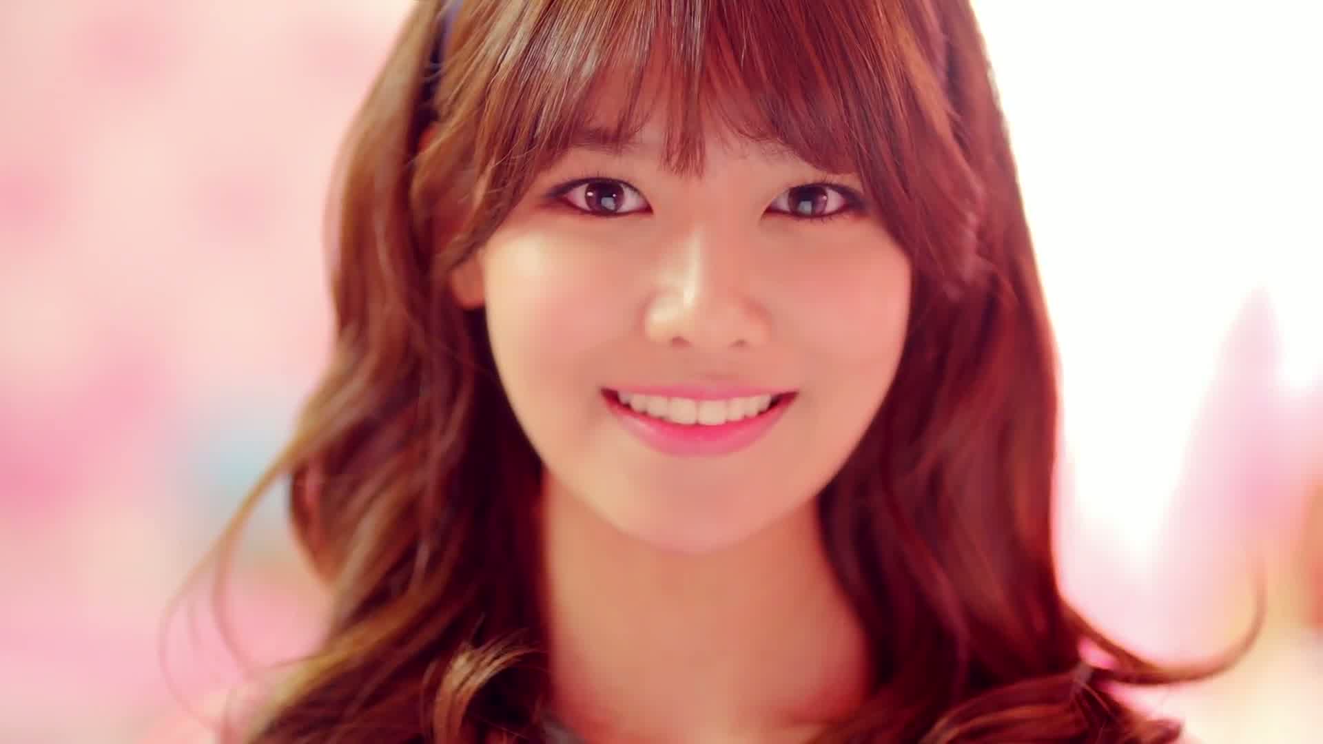 Girls Generation S Sooyoung Posts A Message And Photo