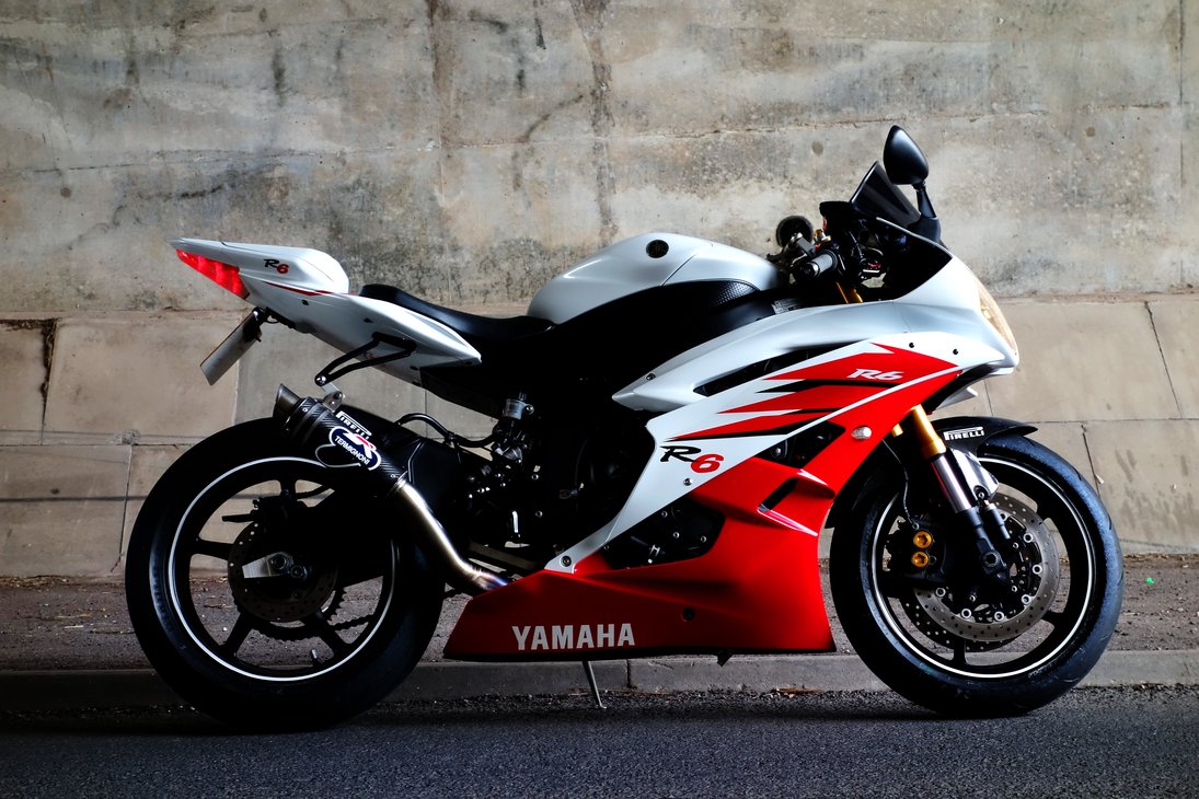 Yamaha R6 By Andyedw