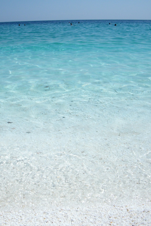 Marble Beach Gulf iPhone Wallpaper