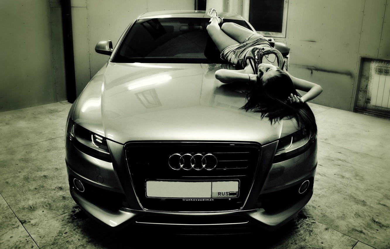 Wallpaper Auto Girl Audi Girls Lies On The Hood Image For
