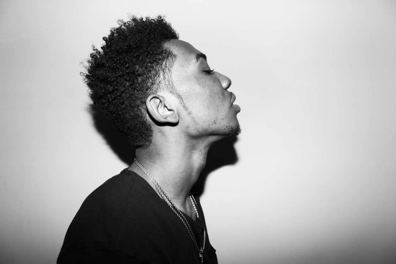 Rapper Desiigner Pukes Onstage While Performing Panda The