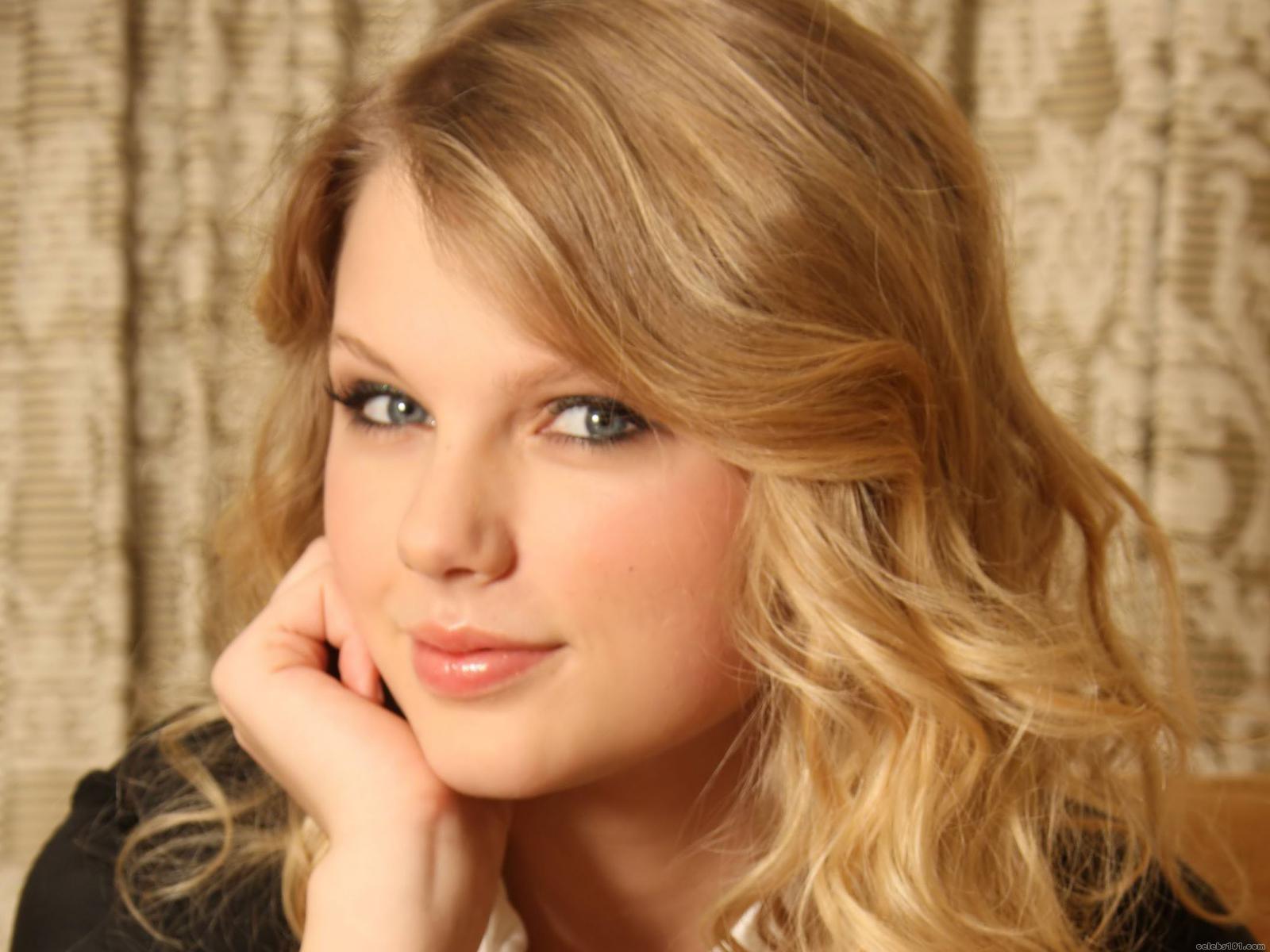 Ly Taylor Swift Wallpaper