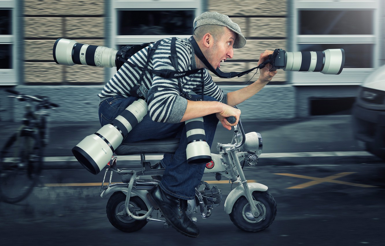 Wallpaper Speed Man Humor Moped Photographer Paparazzi Image