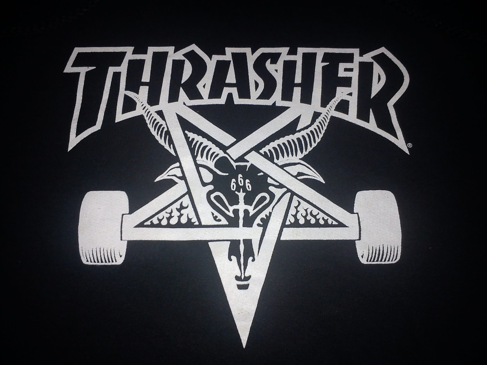 Thrasher Logo Black wl 1717 thrasher hooded