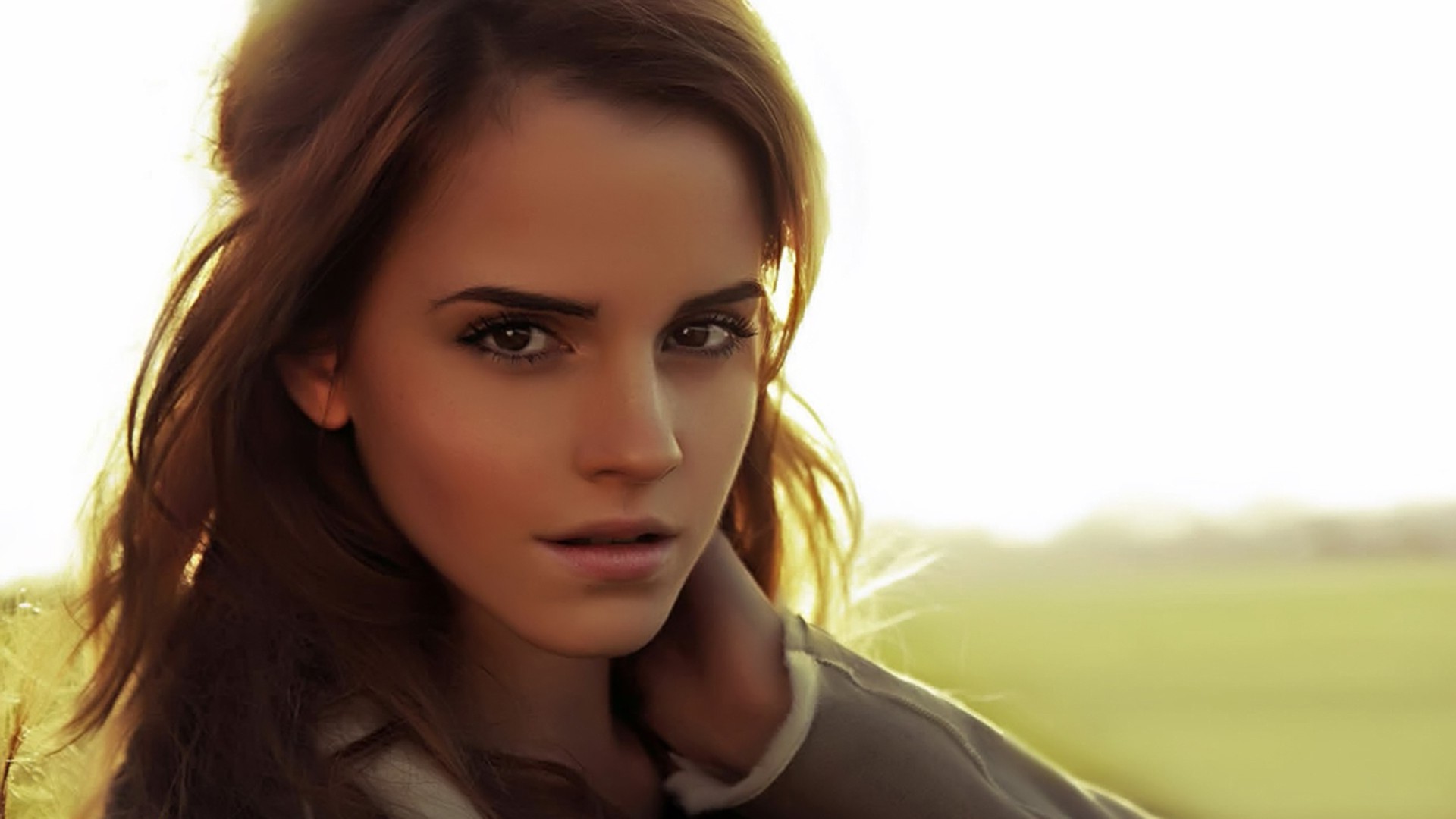 Pin Emma Watson Wallpaper